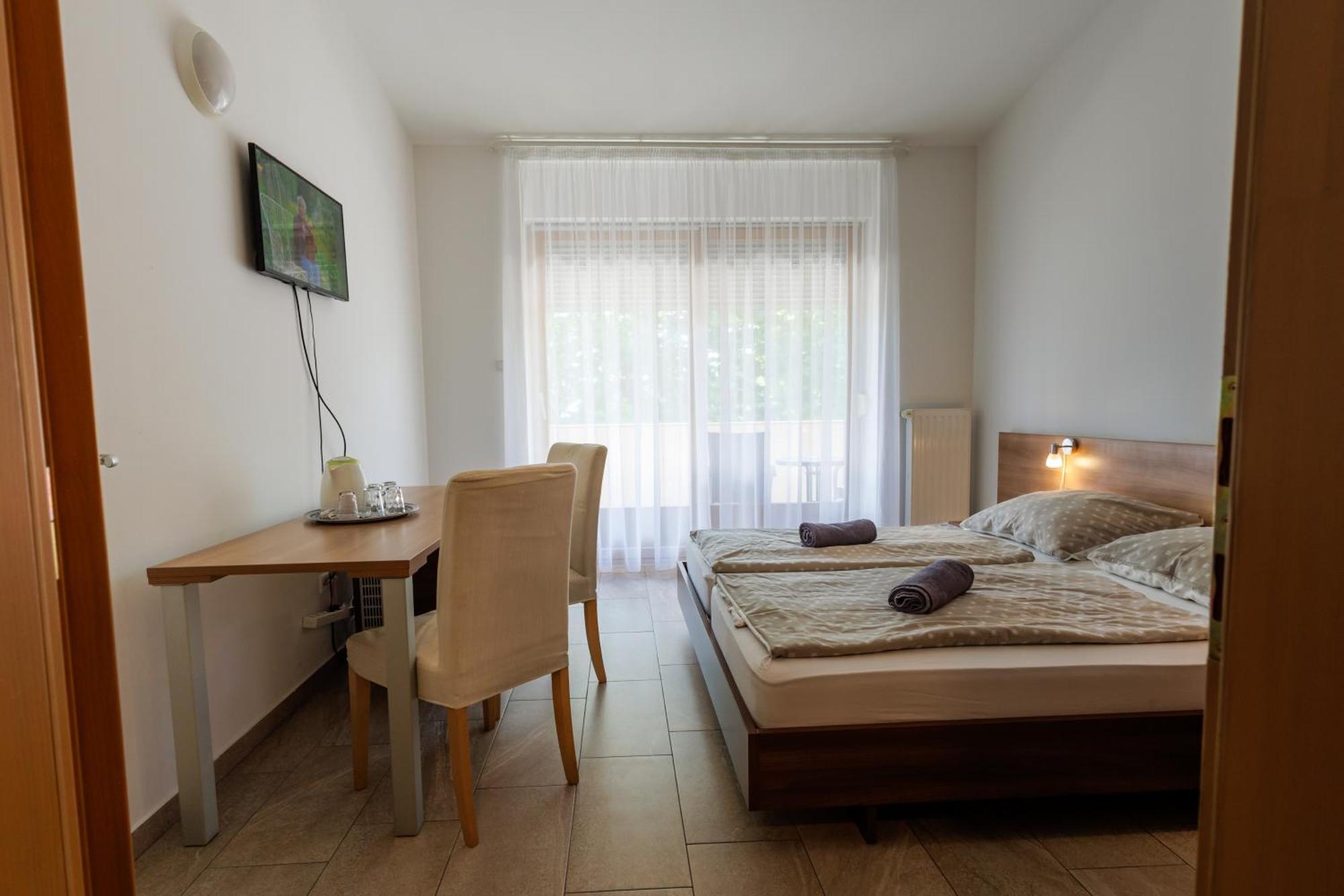 Jacht Apartmanok Balatonfüred Exterior foto